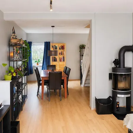 Appartement Hg48 - 2br Kronstad With Balcony *