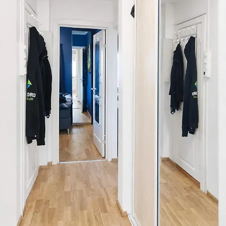 Hg48 - 2br Kronstad With Balcony Appartement